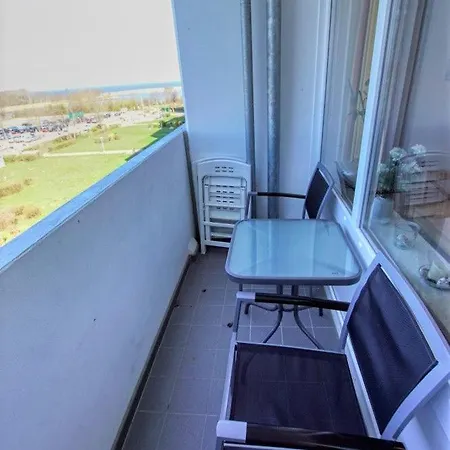 - Haus H, App 0h0403 Διαμέρισμα